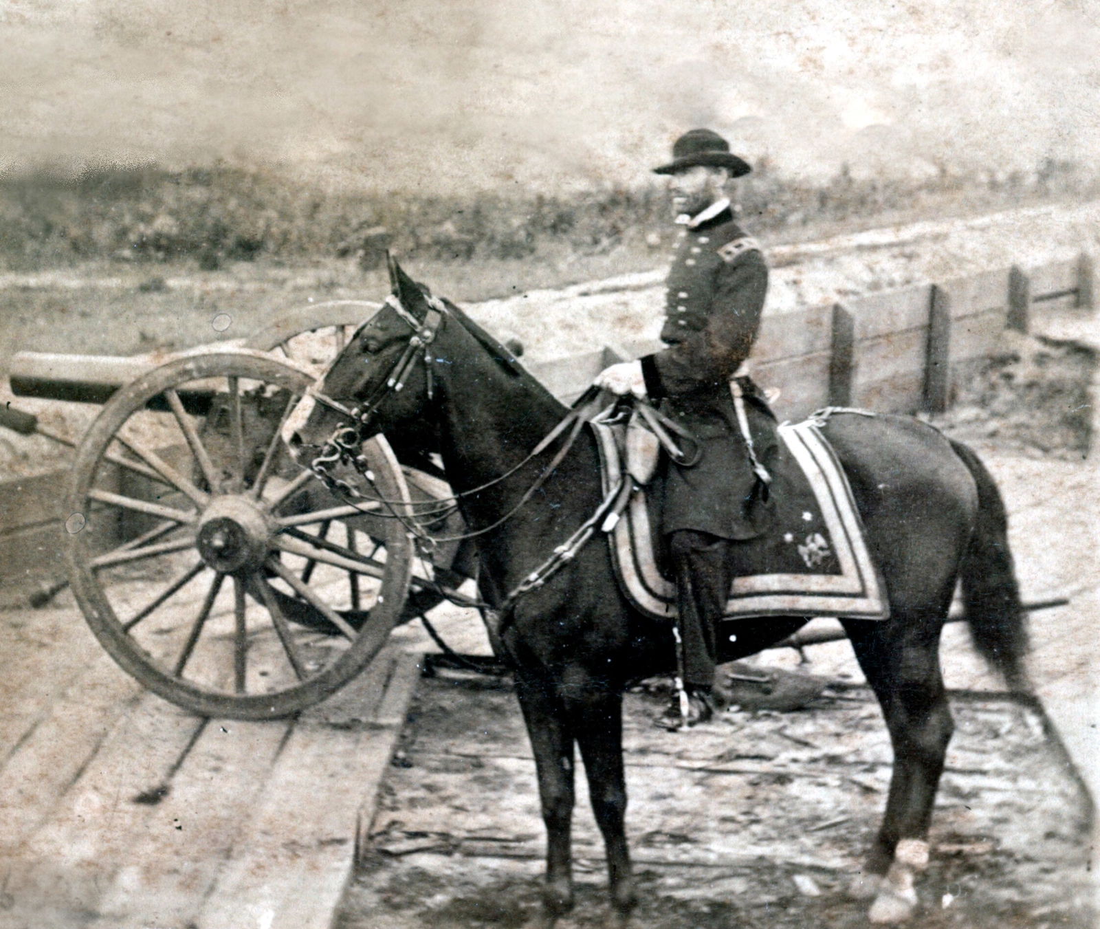 1864, Major General W.T. Sherman and Horse, Atlanta, Ga.: Title: 1864, Major General W.T. Sherman and Horse, Atlanta, Ga. Artist/Source: John C. Taylor Original Date: SEE TITLE Dimensions: 8x10 Description: || UNITED STATES SHIPPING ONLY! || This lot is a