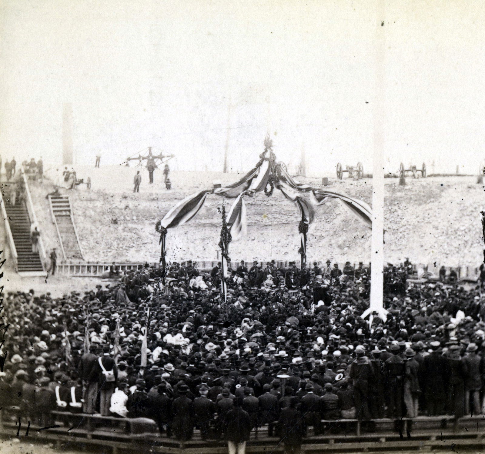 CIVIL WAR, OLD FLAG BACK OVER FORT SUMTER: Title: CIVIL WAR, OLD FLAG BACK OVER FORT SUMTER Artist/Source: War Photograph and Exhibition Company Original Date: 1861-1865 Dimensions: 8X10/10X8 ACCORDINGLY Description: || UNITED STATES SHIPPING