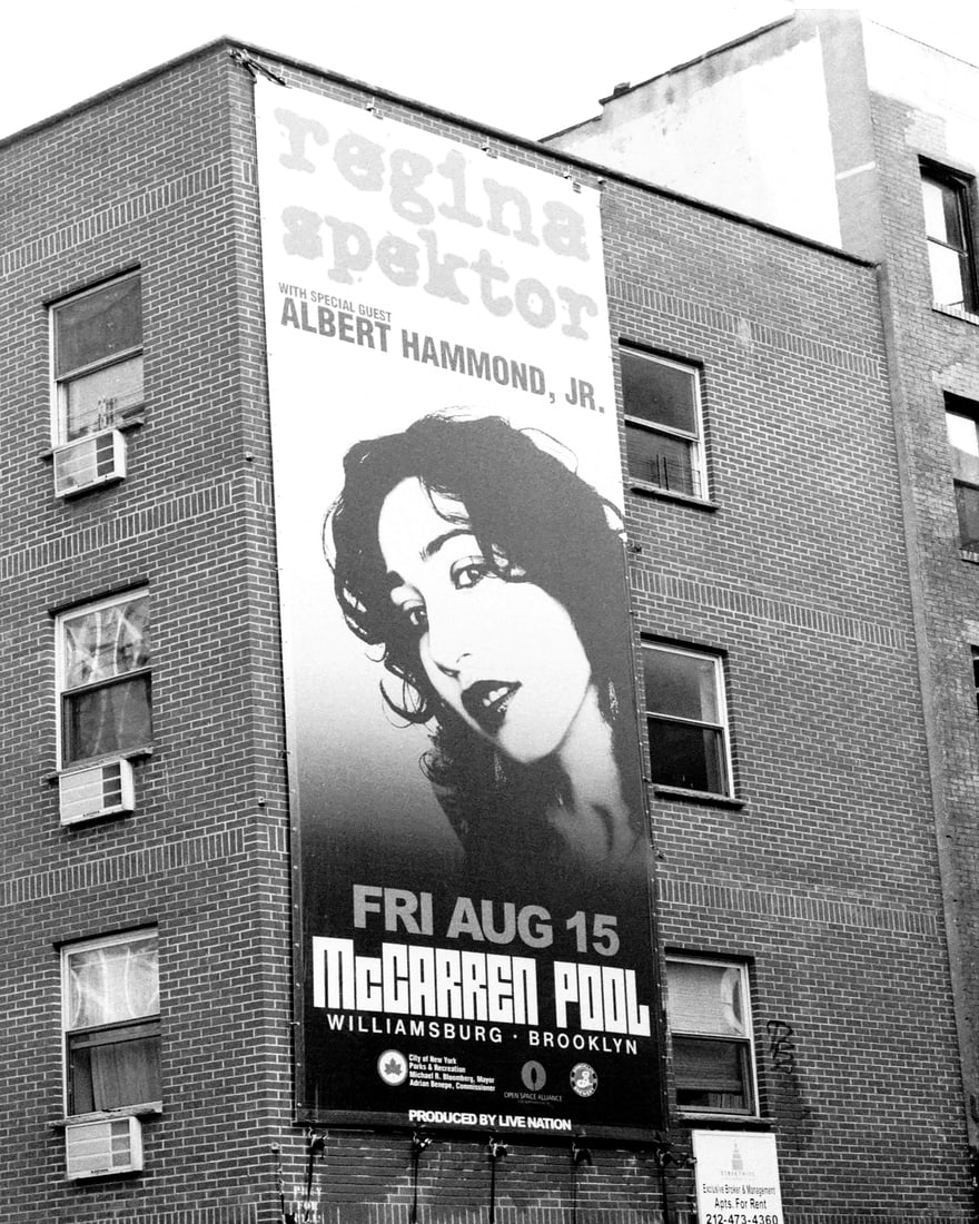 BILLYBURG_BILLBOARD; NYC: Title: BILLYBURG_BILLBOARD; NYC Artist/Source: CLARK SHEFFIELD Original Date: 2007 Dimensions: 10X8 Description: || UNITED STATES SHIPPING ONLY! || This lot is a Dye Based Photolithograph and is a