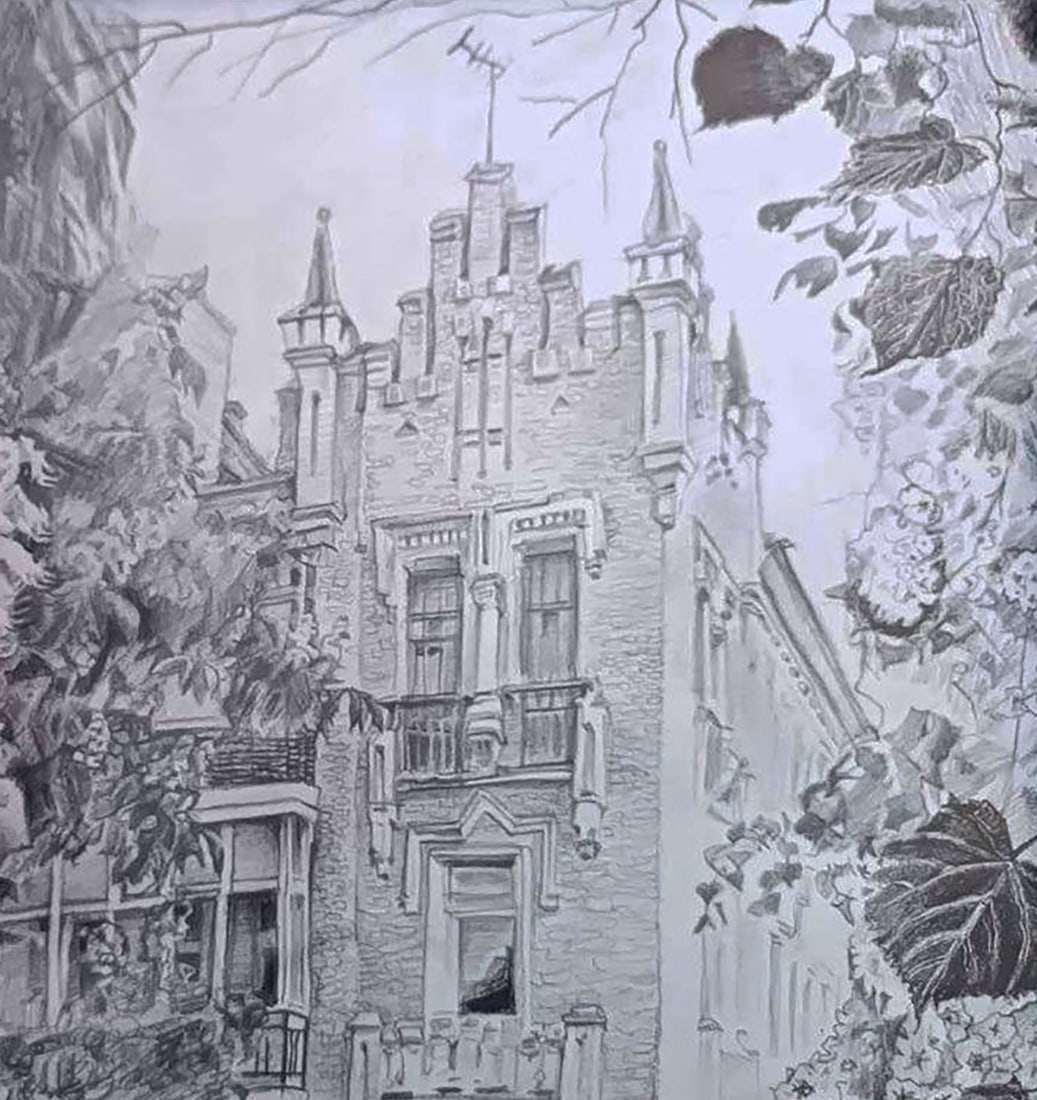 Pencil painting Spring in front of the mansion Elena Yurko - 7