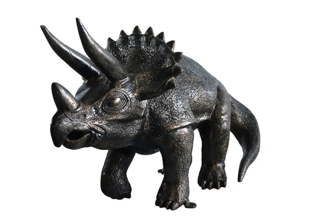 Giant Aluminum Triceratops Statue - 57" Long Dinosaur Sculpture with Detailed Scales & Horns for: Title:Giant Aluminum Triceratops Statue - 57" Long Dinosaur Sculpture with Detailed Scales & Horns for Outdoor Exhibits & Themed Decor - 57" x 26" x 35"HDescription:This giant aluminum triceratops sta