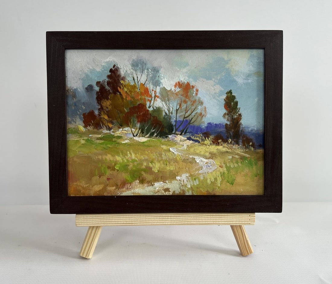 Oil painting Twilight of the autumn forest Yuriy Suprunchuk: Title: Oil painting Twilight of the autumn forest Yuriy Suprunchuk Description: No.AAA4423The painting "Twilight of the Autumn Forest" captures the essence of a serene yet melancholic autumn evening,