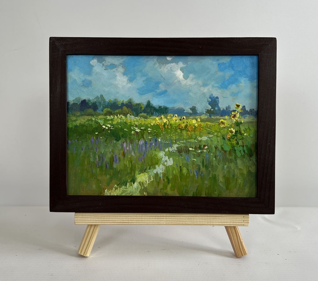 Oil painting Sunflower fields Yuriy Suprunchuk: Title: Oil painting Sunflower fields Yuriy Suprunchuk Description: NoAAA4439This oil painting cardboard is titled "Sunflower fields" beautifully captures the essence of a warm summer day, where nature