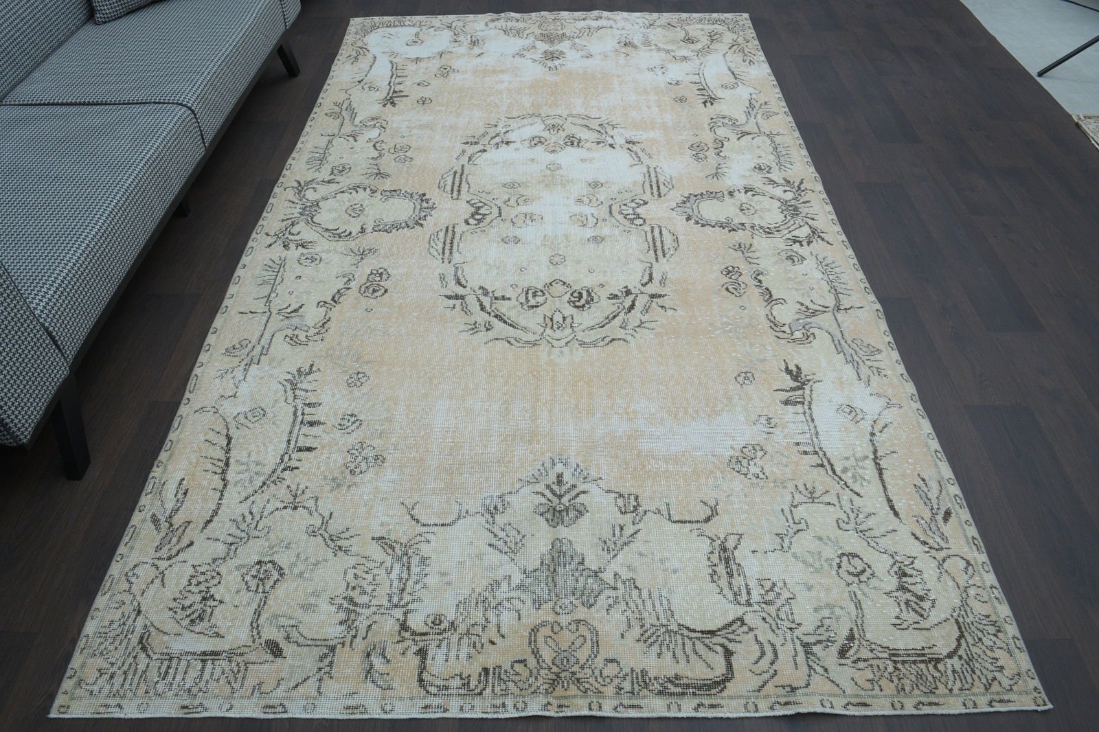 6x10 Beige Turkish rug, Vintage Area Oushak - 11