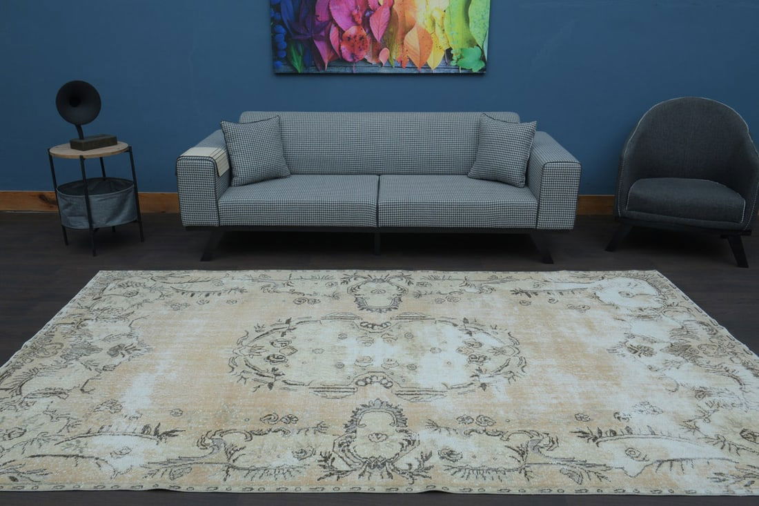 6x10 Beige Turkish rug, Vintage Area Oushak: Title: 6x10 Beige Turkish rug, Vintage Area Oushak Origin: Turkey Date/Period: 1960 - 1970 Materials: Wool And Cotton Size: Width: 6.1 feet; Length: 10.3 feet Description: This Turkish one-of-a-kind V