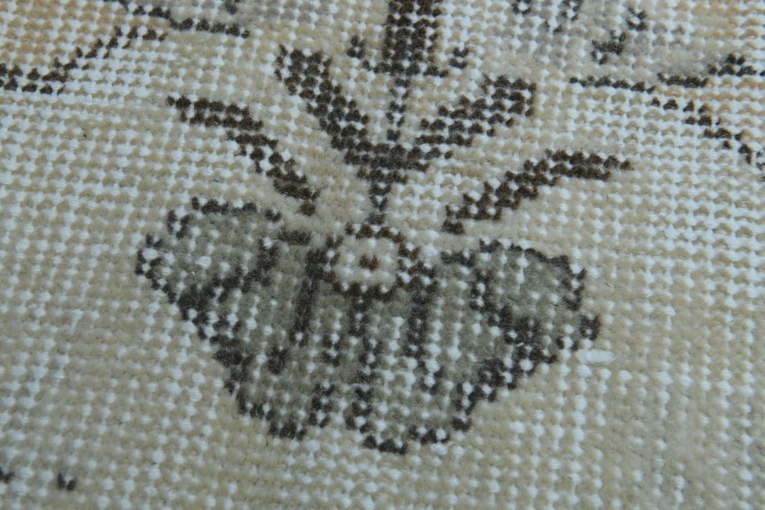 6x10 Beige Turkish rug, Vintage Area Oushak - 4