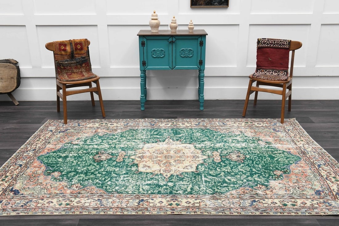 5.5x9.1 ft, VINTAGE Rug, TURKISH: Title: 5.5x9.1 ft, VINTAGE Rug, TURKISH Origin: Turkey Date/Period: 1960 - 1970 Materials: Wool And Cotton Size: Width: 5.5 feet; Length: 9.1 feet Description: This Turkish one-of-a-kind Vintage Turki