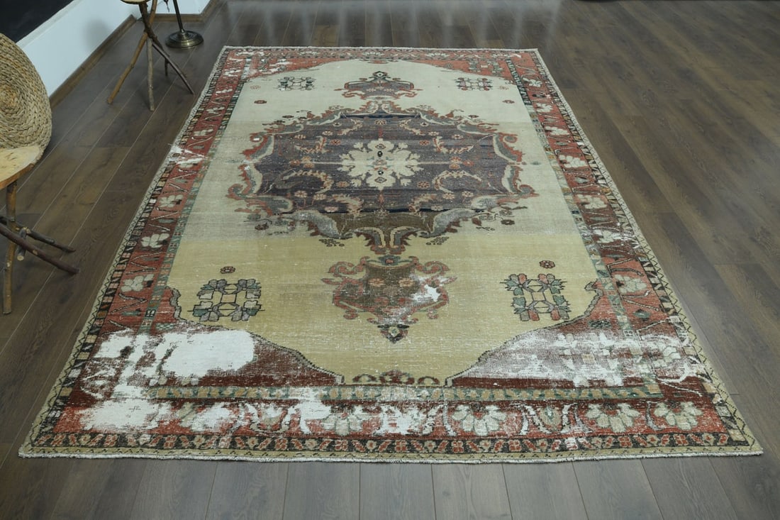 6.9x9.5 ft, BEIGE, Vintage Rug - 3