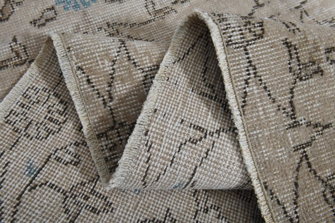 6.5x8.3 ft, TURKISH AREA RUG: Title: 6.5x8.3 ft, TURKISH AREA RUG Origin: Turkey Date/Period: 1960 - 1970 Materials: Wool And Cotton Size: Width: 6.5 feet; Length: 8.3 feet Description: This Turkish one-of-a-kind Vintage Turkish R