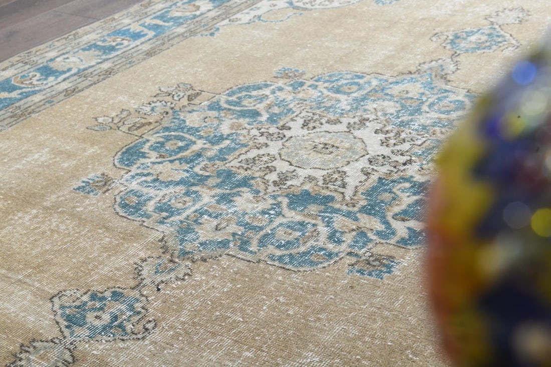 6'8x10'3 ft, ORANGE TURKISH RUG - 4