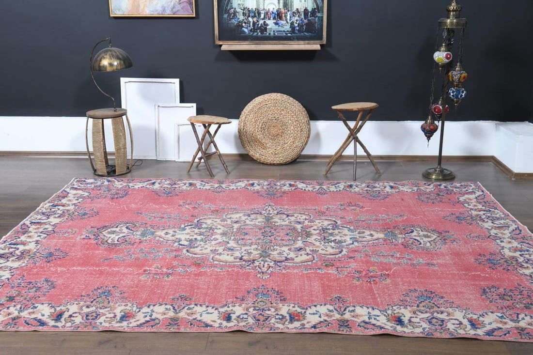 7.1x10'2 ft, VINTAGE TURKISH RUG, Living Room - 10