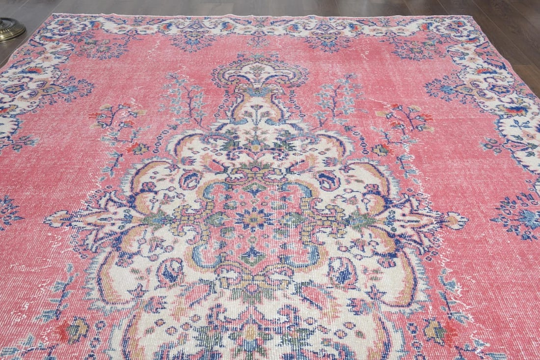 7.1x10'2 ft, VINTAGE TURKISH RUG, Living Room - 3