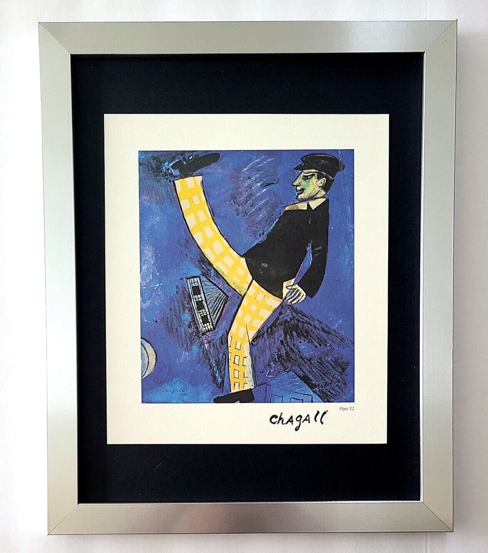 MARC CHAGALL + 1975 BEAUTIFUL SIGNED PRINT MOUNTED AND FRAMED (1 of 2)