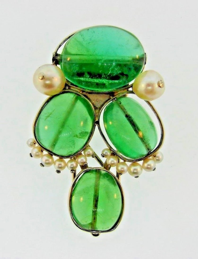 UNIQUE Seaman Schepps 14k White Gold, Fluorite & Pearl Clip Brooch: Title: UNIQUE Seaman Schepps 14k White Gold, Fluorite & Pearl Clip Brooch Description: Seaman Schepps 14k White Gold, Fluorite & Pearl Clip · The weight is 41.7 grams. · The height is 2 
