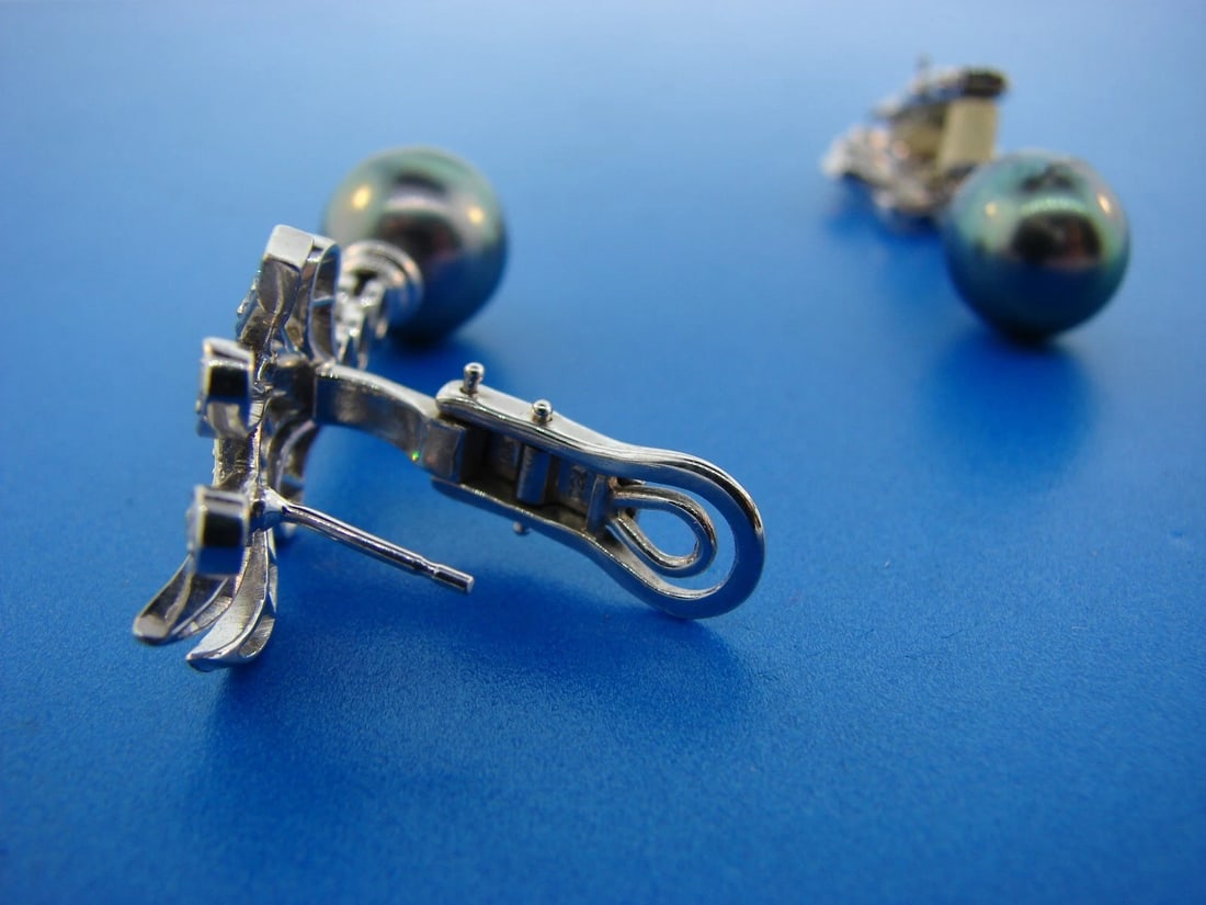 REGAL 18k White Gold, Tahitian Pearl & Diamond Earrings - 3