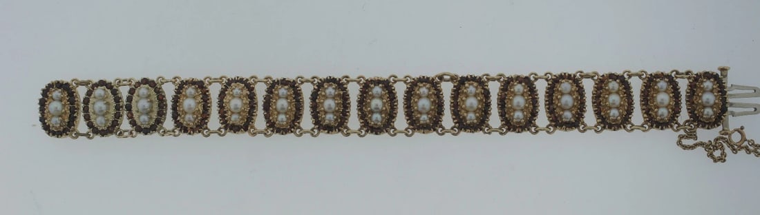 C.1950 VINTAGE 14K YELLOW GOLD GARNET PEARL BRACELET STAMPED UNIQUE - 2