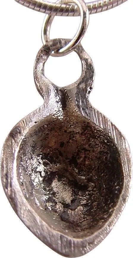 ANCIENT ROMAN SHELL PENDANT, C.100-400 A.D. - 2