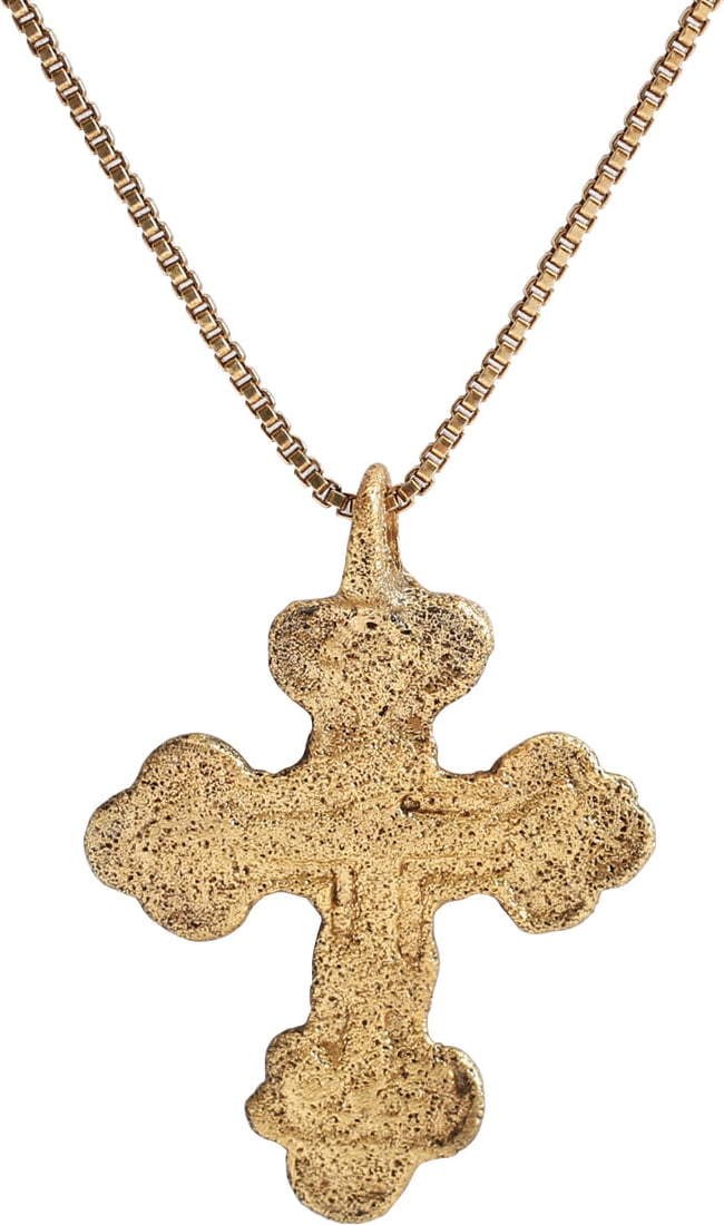 FINE MEDIEVAL EUROPEAN CROSS NECKLACE: 11th-12th century. Of early style, with cross beam above center and the beam tips crossed in the Jerusalem Cross fashion used through the Crusades. The tips are further embellished diamond motifs.