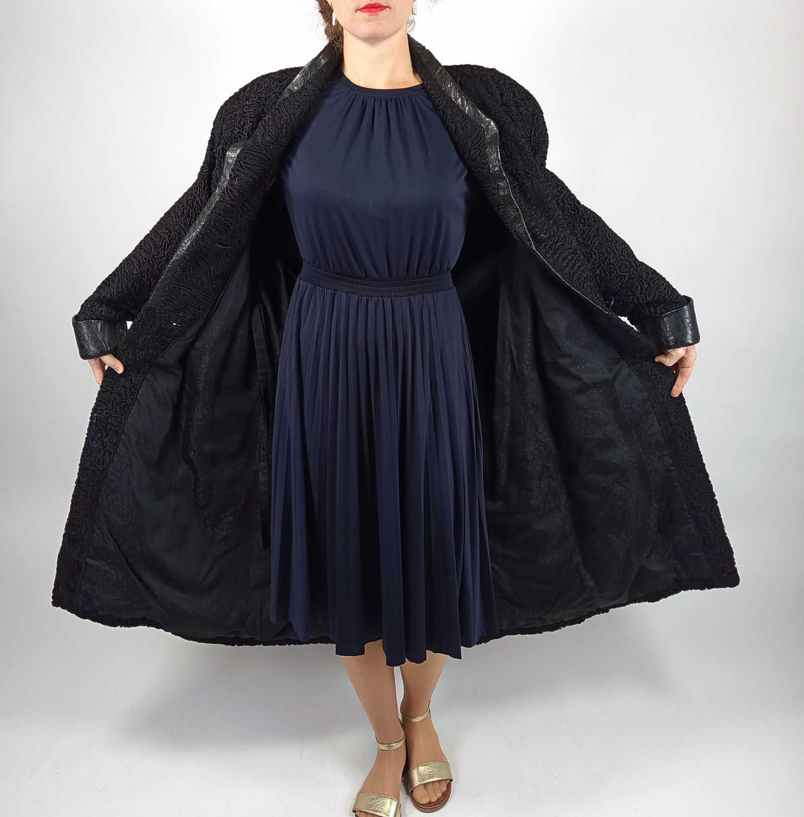 BLACK PERSIAN LAMB FUR COAT EU: XL ; US: 20 - 11