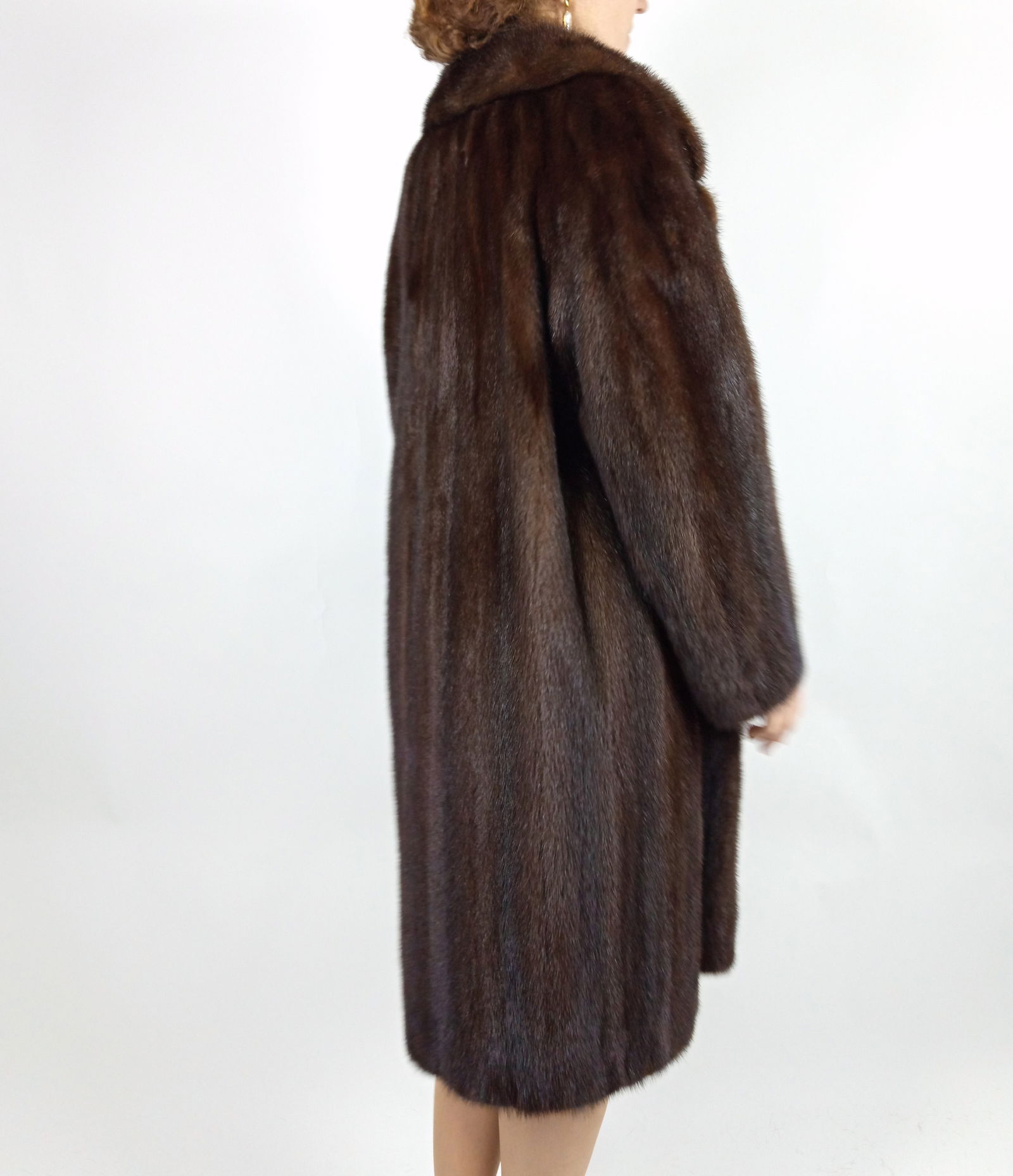 LONG BROWN MINK FUR COAT EU: XL ; US: 20 - 6
