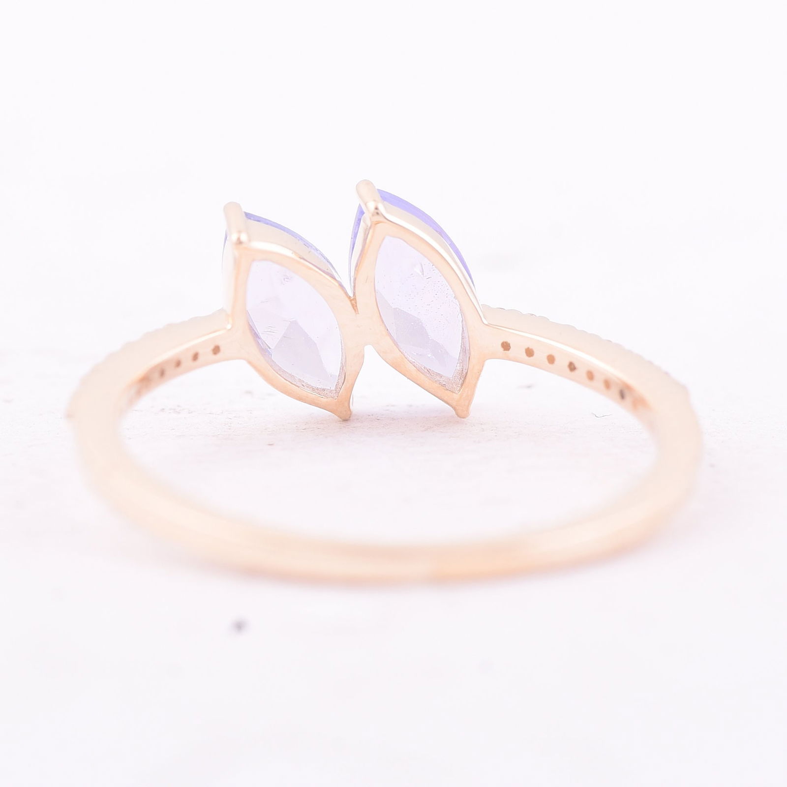 0.93 Ct Marquise Tanzanite 9K Gold Ring - 3