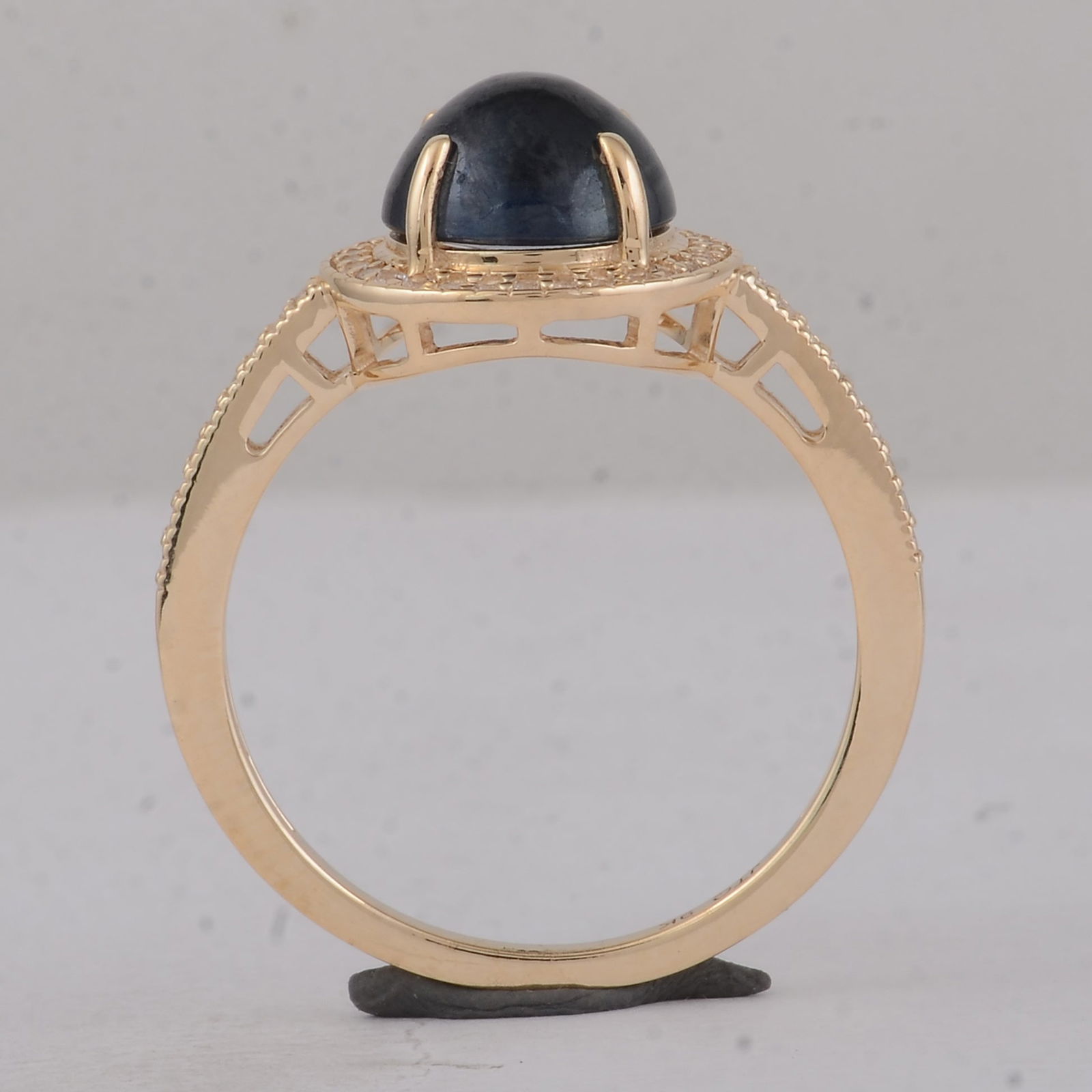 3.23 Ct Round Sapphire 9K Gold Ring - 4