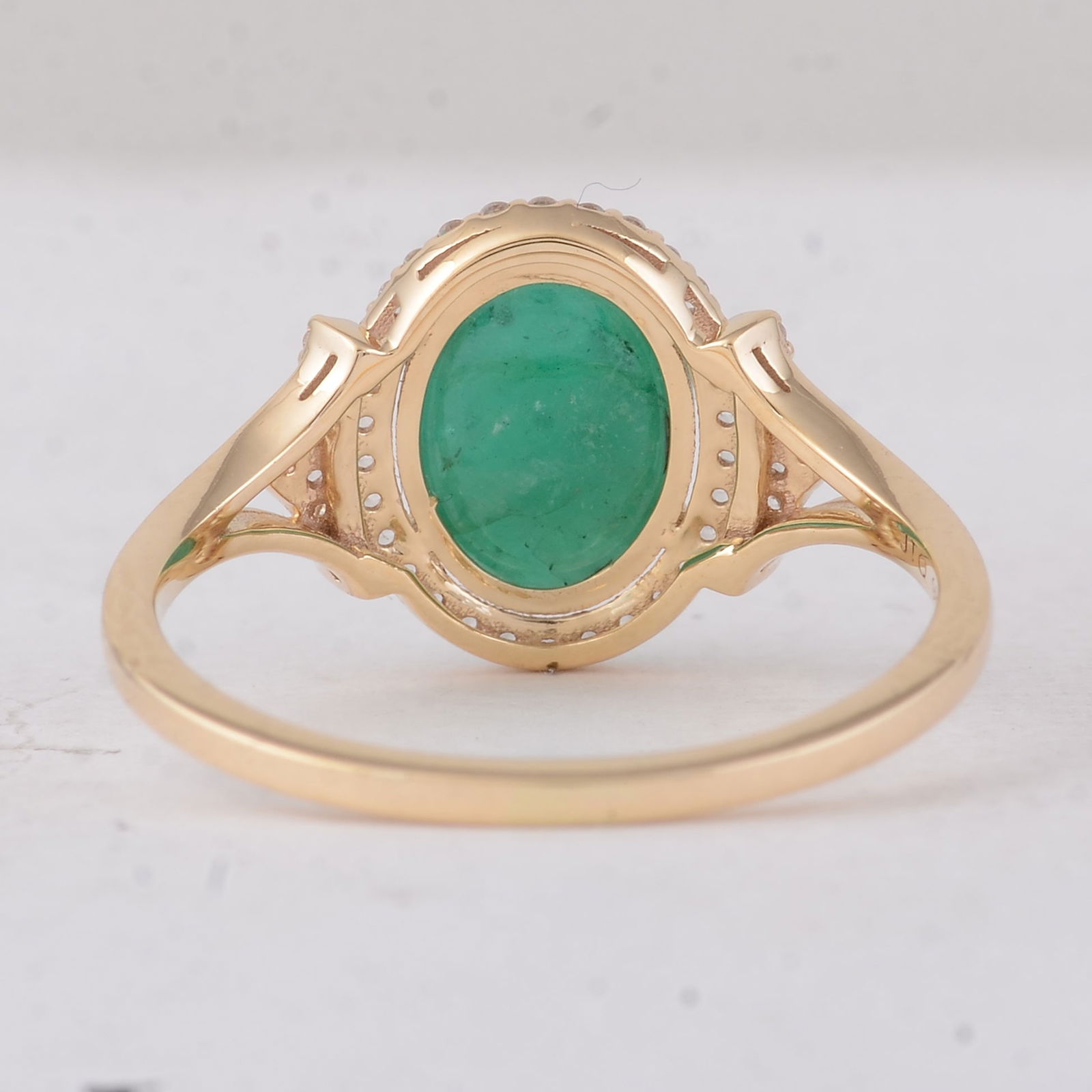 1.71 Ct Oval Emerald 9K Gold Ring - 4
