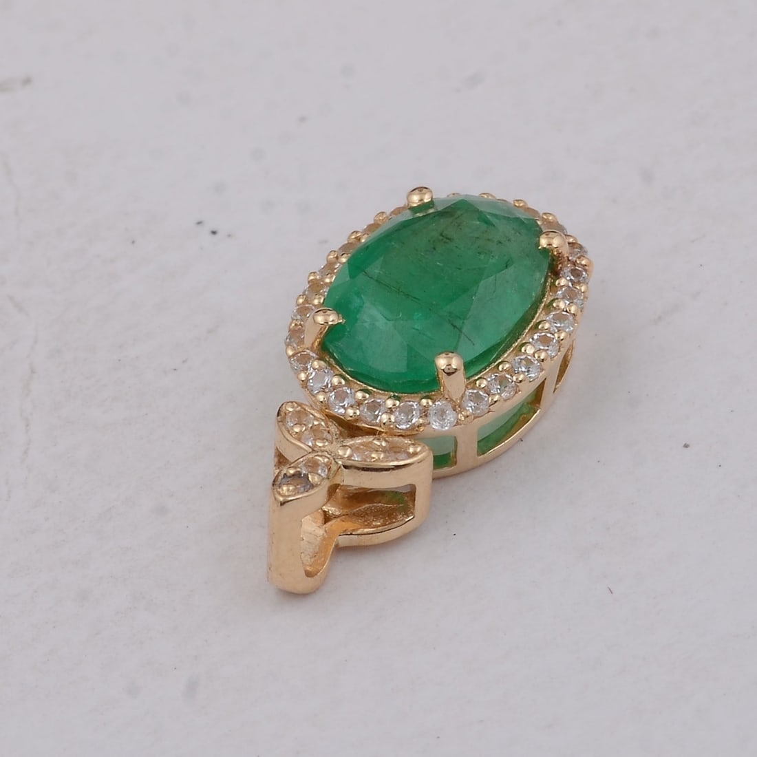 1.47 Ct Oval Emerald 9K Gold Pendant - 2