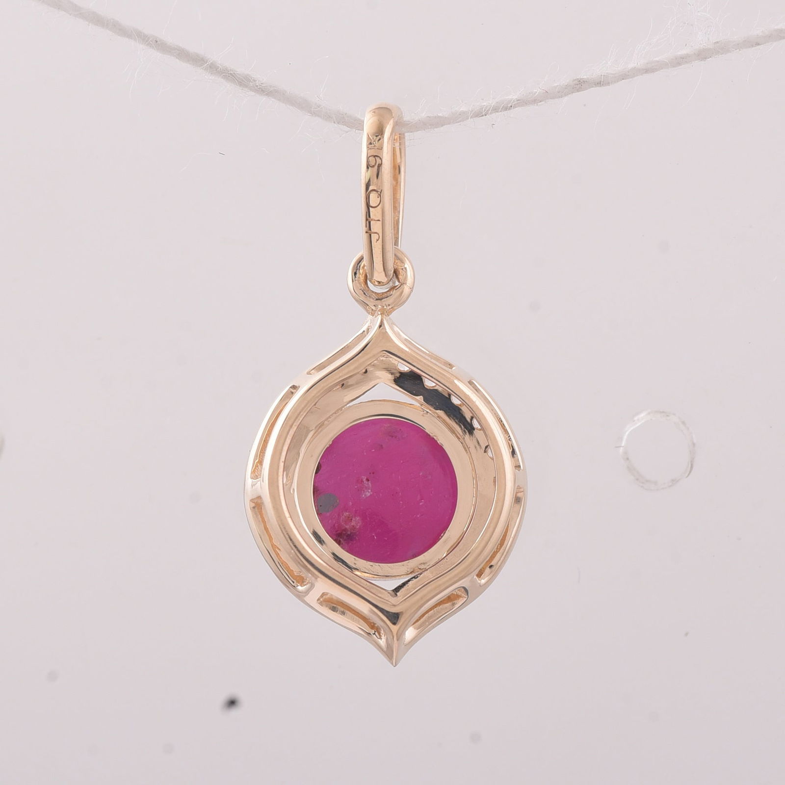 1.18 Ct Round Ruby 9K Gold Pendant - 2