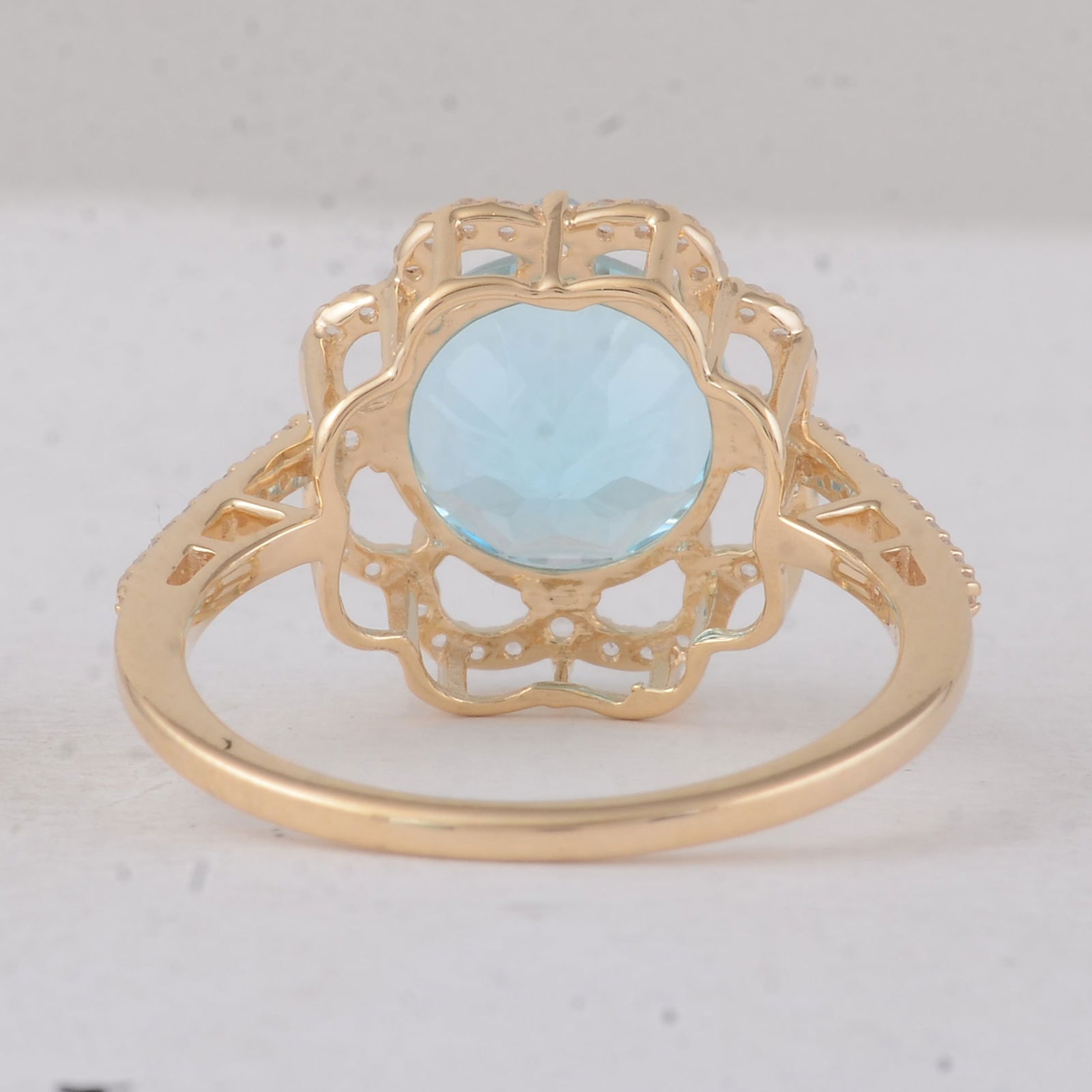 3.69 Ct Round Blue Topaz 9K Gold Ring - 4