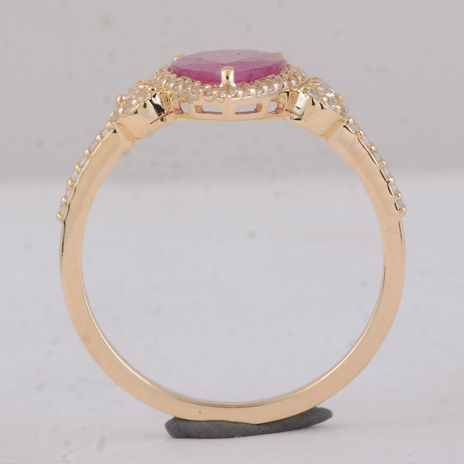 1.49 Ct Pear Ruby 9K Gold Ring - 3