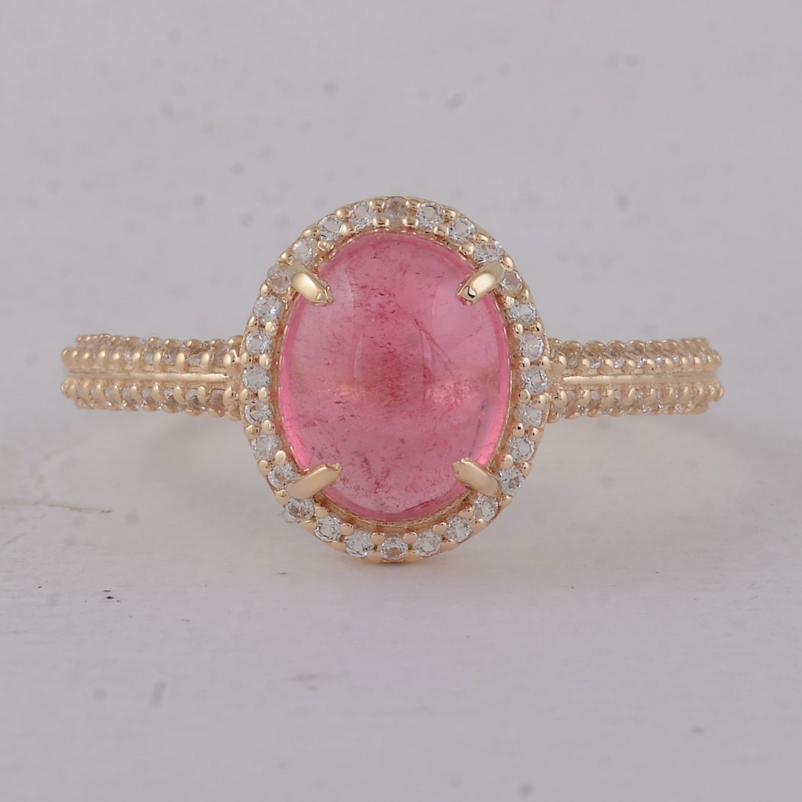2.50 Ct Oval Tourmaline 9K Gold Ring: Title: 2.50 Ct Oval Tourmaline 9K Gold Ring Description: 2.50 Total Carat Tourmaline 9K Gold Ring Specifications - Total Weight 2.04 g - Center Gemstone Tourmaline - Gemstone Carat Weight 2.23 Carats