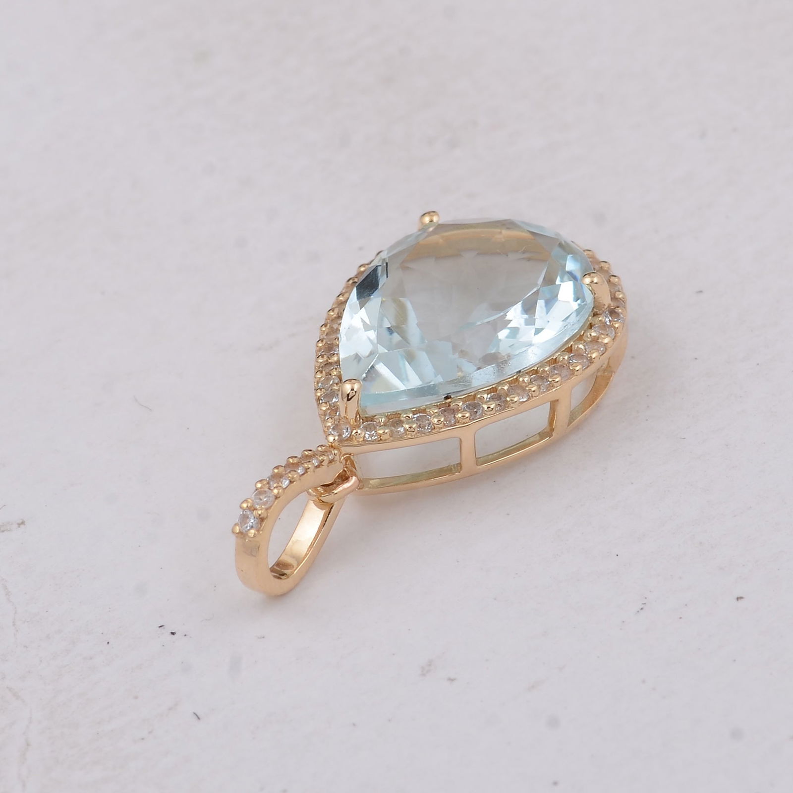 3.30 Ct Pear Aquamarine 9K Gold Pendant - 4
