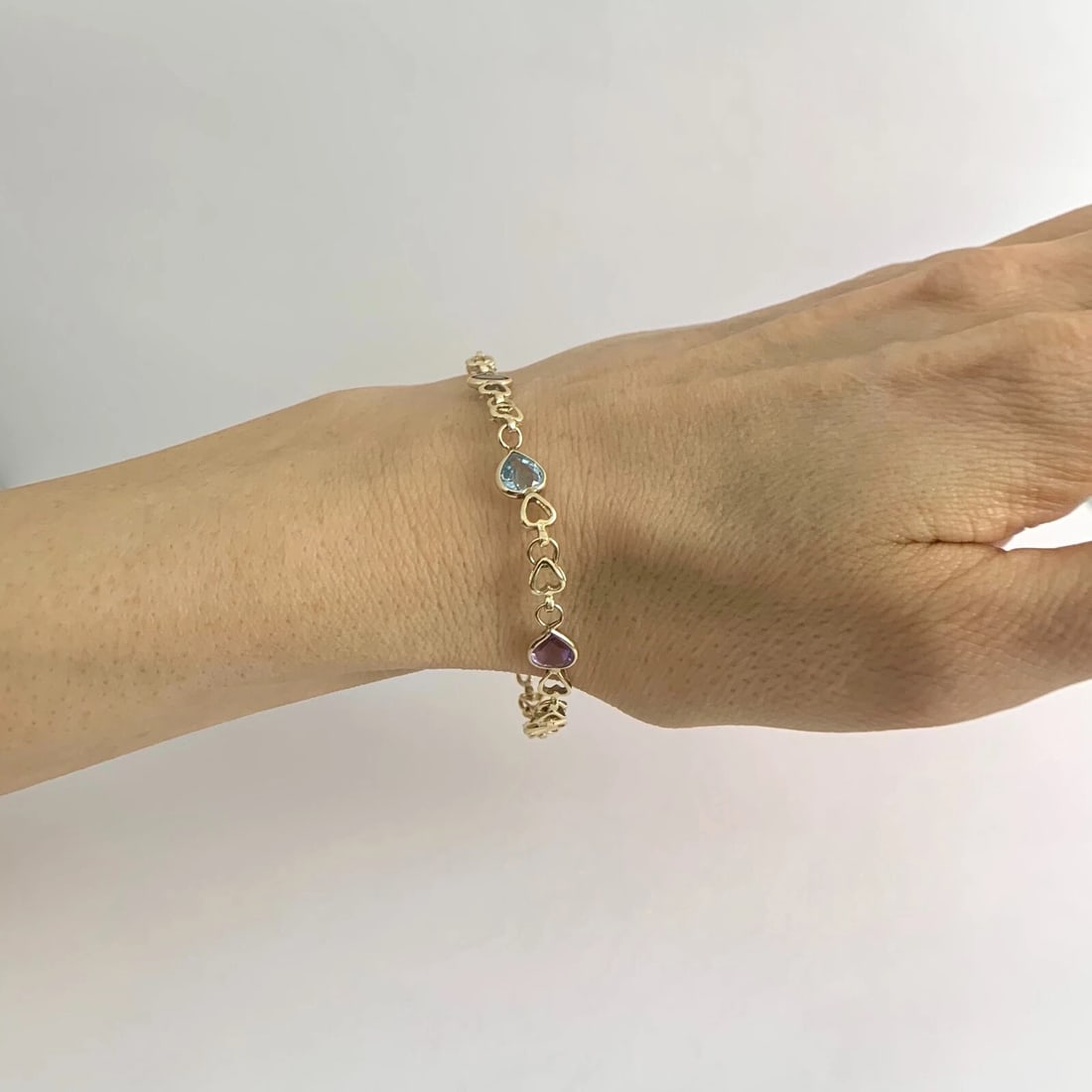 Vintage Multicolored Gemstone Heart Bracelet 14K Yellow Gold, 4.69 Grams - 3