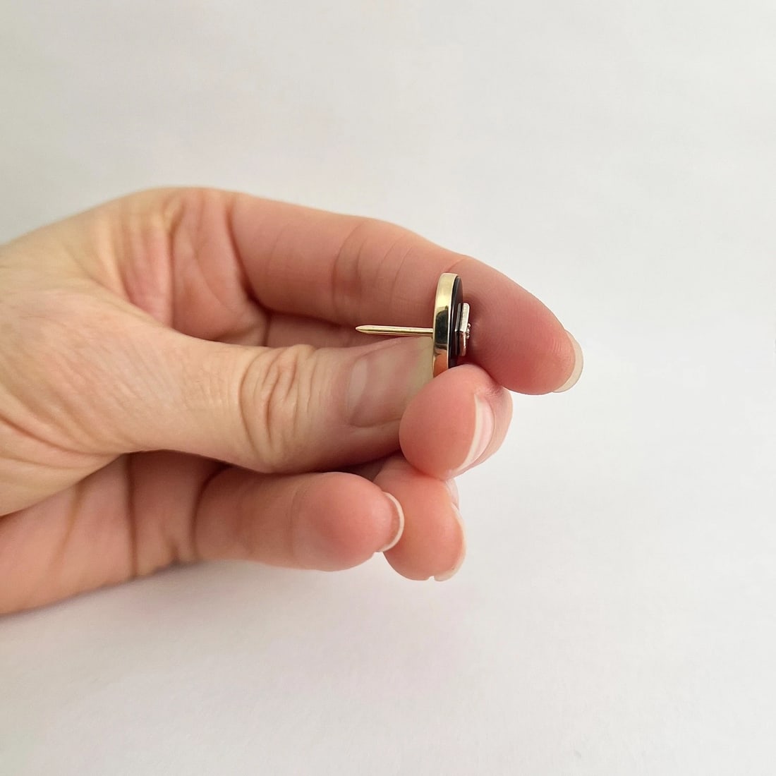 Vintage Oval Black Onyx Diamond Pin Tie Tack 14K Yellow Gold, 1.59 Grams - 3