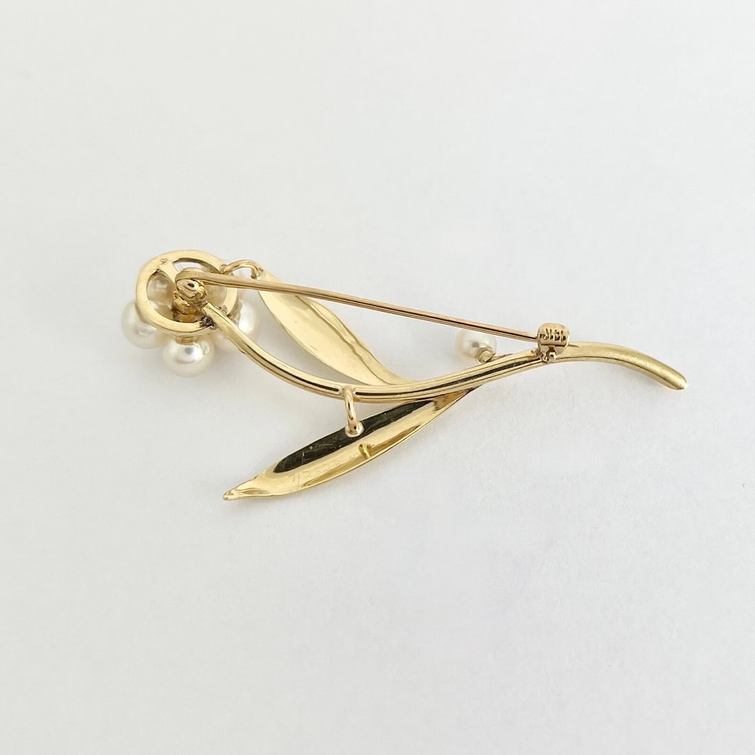 Vintage 1950's Pearl Blue Topaz Flower Brooch Pin 14K Yellow Gold, 4.95 Grams - 8