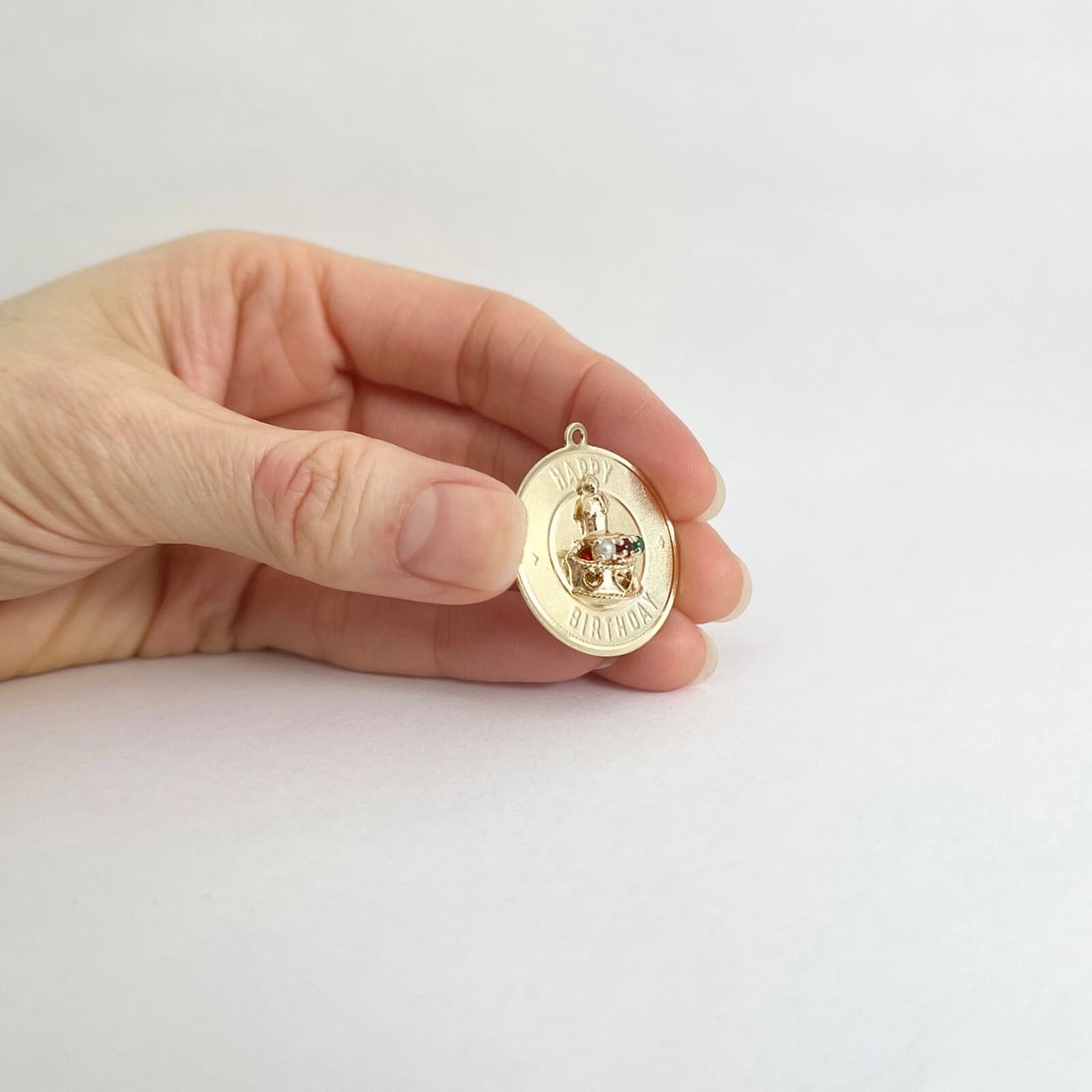 Vintage 1950's Happy Birthday Pendant Bracelet Charm 14K Yellow Gold, 5.01 Grams - 3