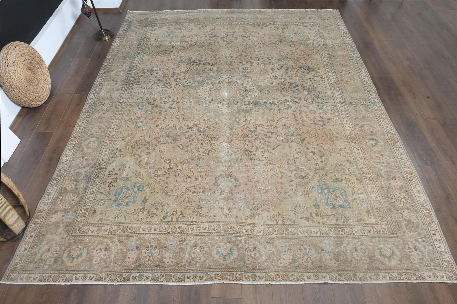 9'9x12'1 ft, OVERSIZED PERSIAN RUG, Living Room - 11