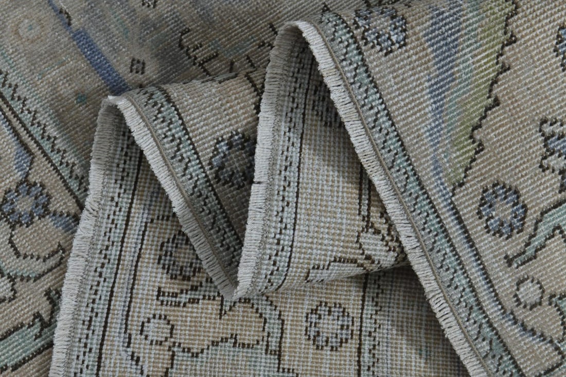 8x10'3 ft, ORANGE MINIMALIST RUG: Title: 8x10'3 ft, ORANGE MINIMALIST RUG Origin: Turkey Date/Period: 1960 - 1970 Materials: Wool and Cotton Size: Width: 8 feetLength: 10.3 feet Description: This Turkish one-of-a-kind Anatolian