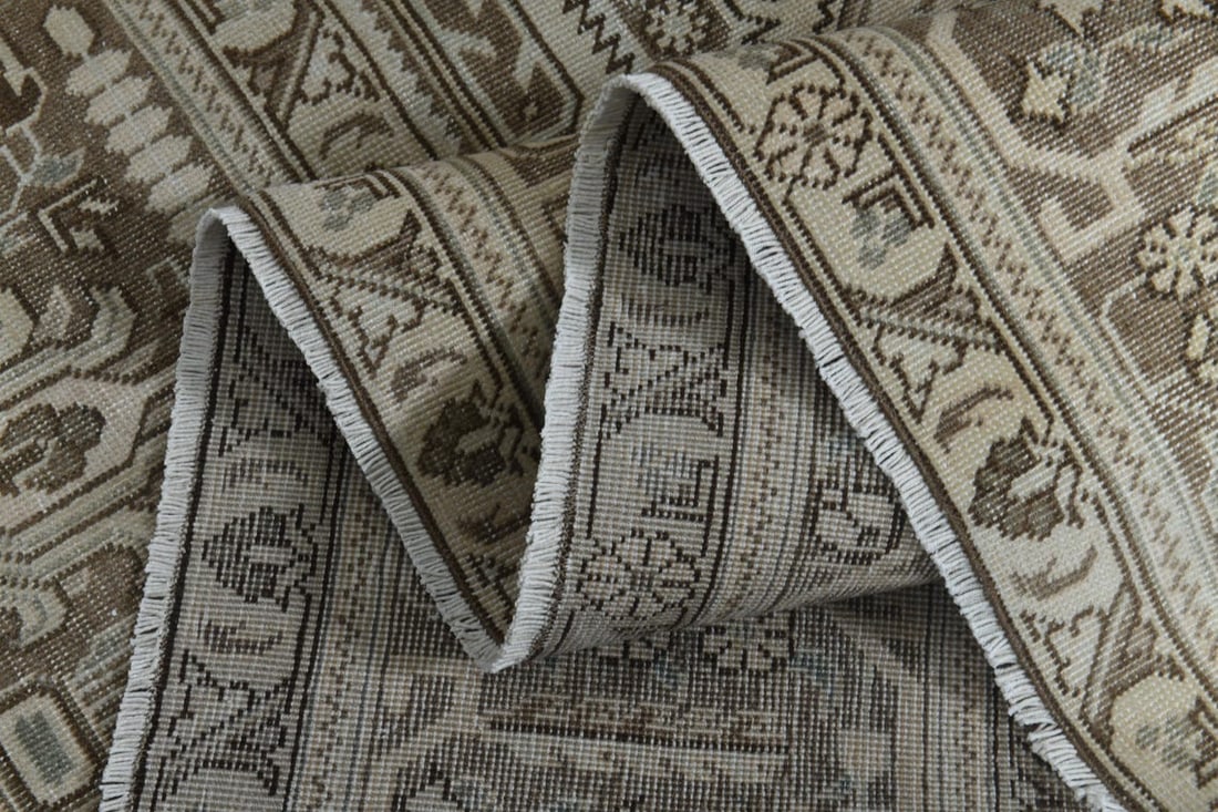 9x12'8 ft, VINTAGE PERSIAN RUG: Title: 9x12'8 ft, VINTAGE PERSIAN RUG Origin: Turkey Date/Period: 1960 - 1970 Materials: Wool and Cotton Size: Width: 9 feetLength: 12.8 feet Description: This Turkish one-of-a-kind Anatolian Vintage