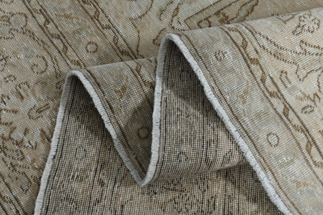 9'4x12'2 ft, NEUTRAL PERSIAN RUG: Title: 9'4x12'2 ft, NEUTRAL PERSIAN RUG Origin: Turkey Date/Period: 1960 - 1970 Materials: Wool and Cotton Size: Width: 9.4 feetLength: 12.2 feet Description: This Turkish one-of-a-kind Anatolian