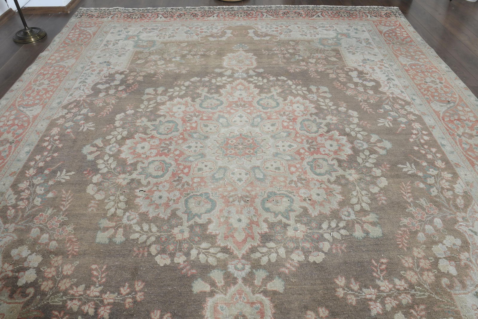 9.6x12.5 ft, BROWN OVERSIZED RUG - 14