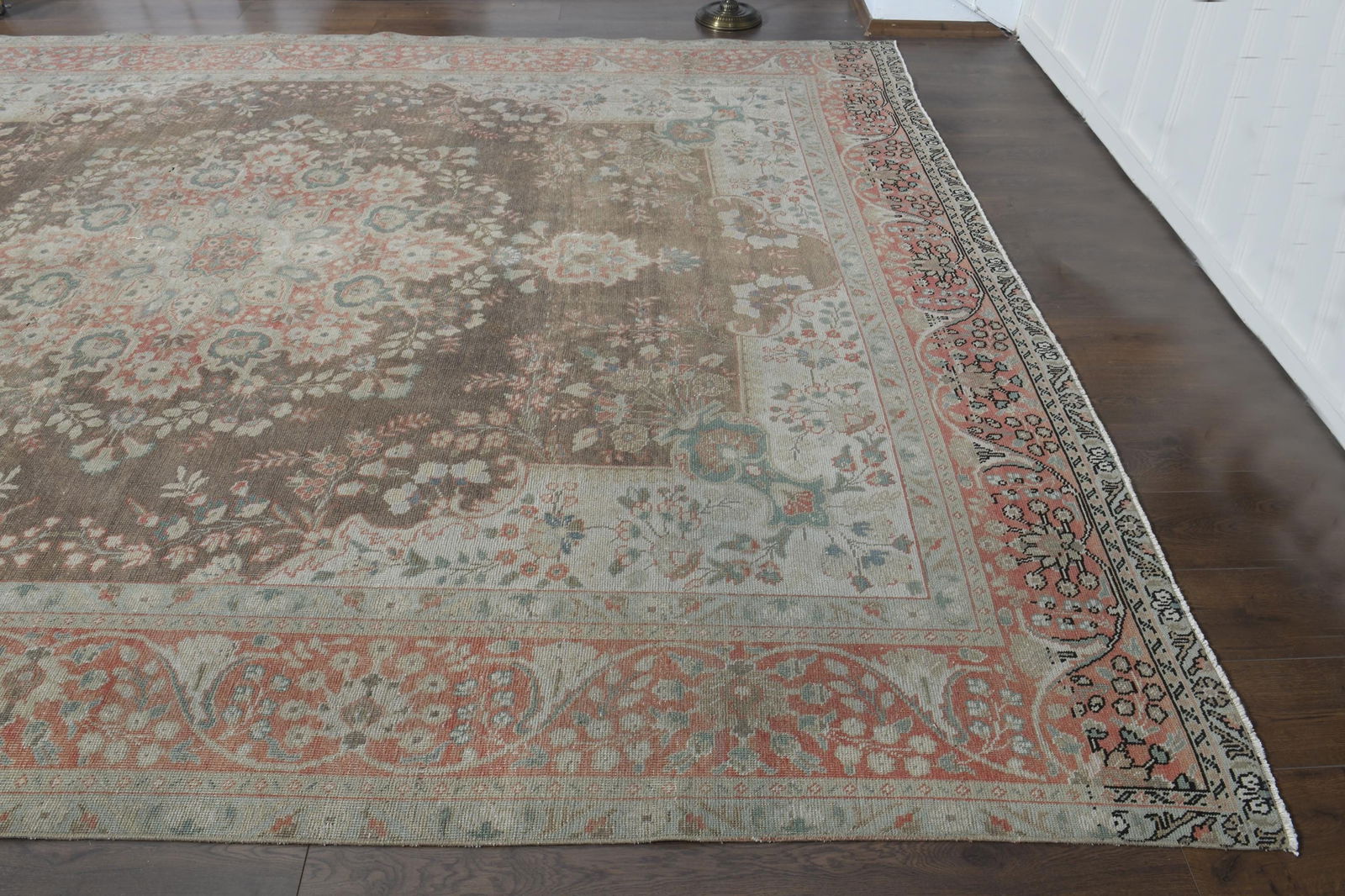 9.6x12.5 ft, BROWN OVERSIZED RUG - 15