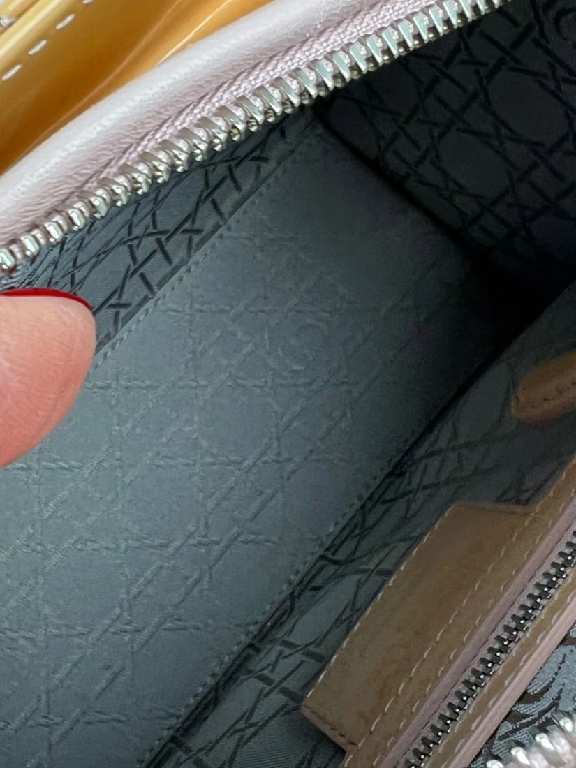 Christian Dior Yellow Patent Leather Cannage Medium Lady Dior Bag - 6