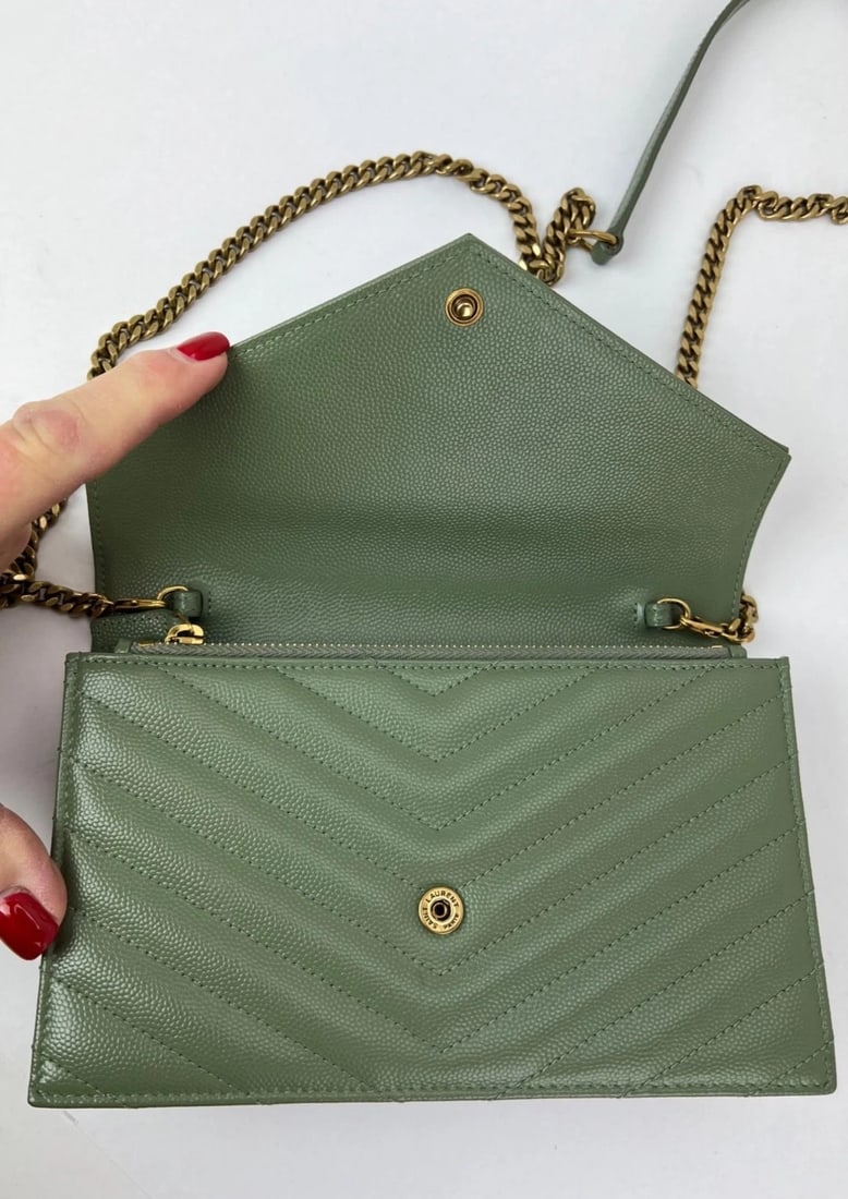 Saint Laurent Green Leather Envelope Chain Bag - 4