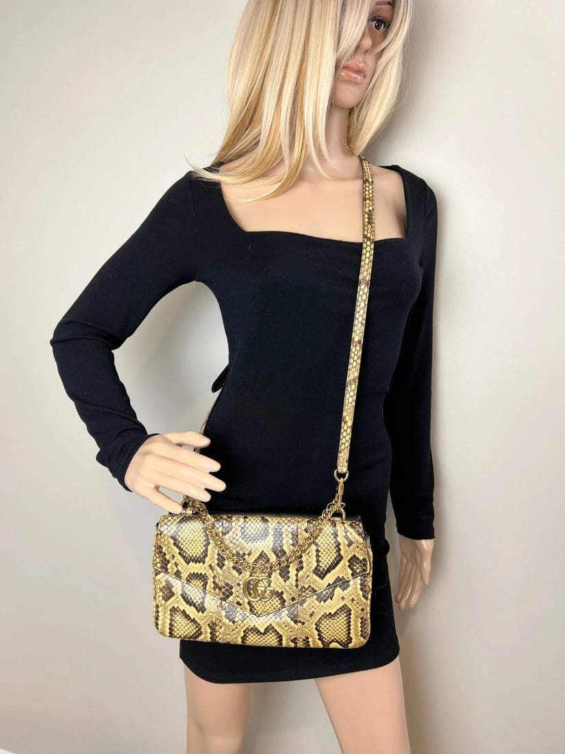 Gucci Thiara Double Sided Black Leather Python Crossbody Bag - 19