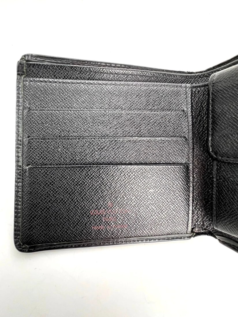 Louis Vuitton Vintage Black Epi Leather Multiple Men's Wallet - 18