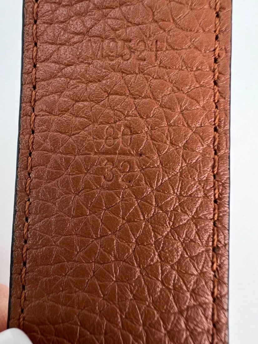 Louis Vuitton 30mm Black Brown Leather Reversible Initiales Belt 80/32 - 11