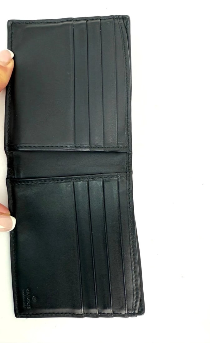 GUCCI GG Supreme Men's Web Black Bi-Fold Wallet - 9