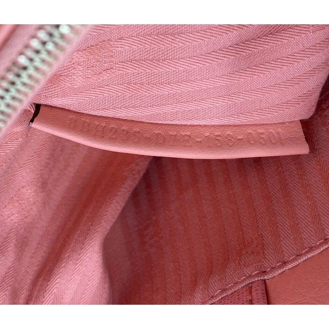 FENDI Vitello Elite Flamingo Petite 2Jours soft pink Ecstasy Hand Bag - 10